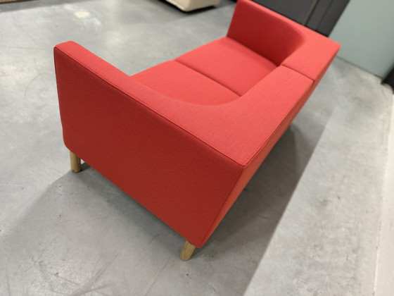 Image 1 of Arco 9300 Sofa 2-Sitzer Stoff Rot