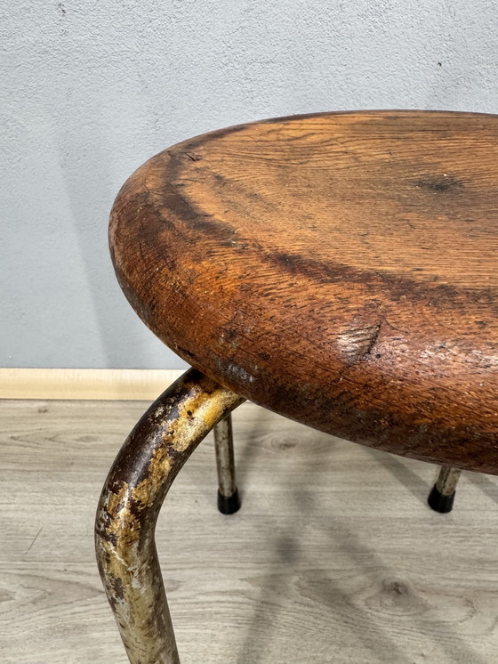 Image 1 of Drei industrielle Hocker