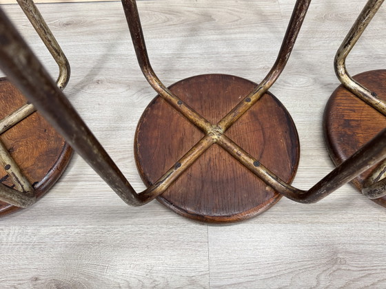 Image 1 of Drei industrielle Hocker