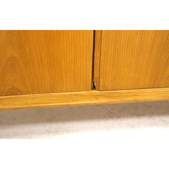 Image 1 of Skandinavischer Vintage-Schrank aus Ulmenholz, Schweden 1960