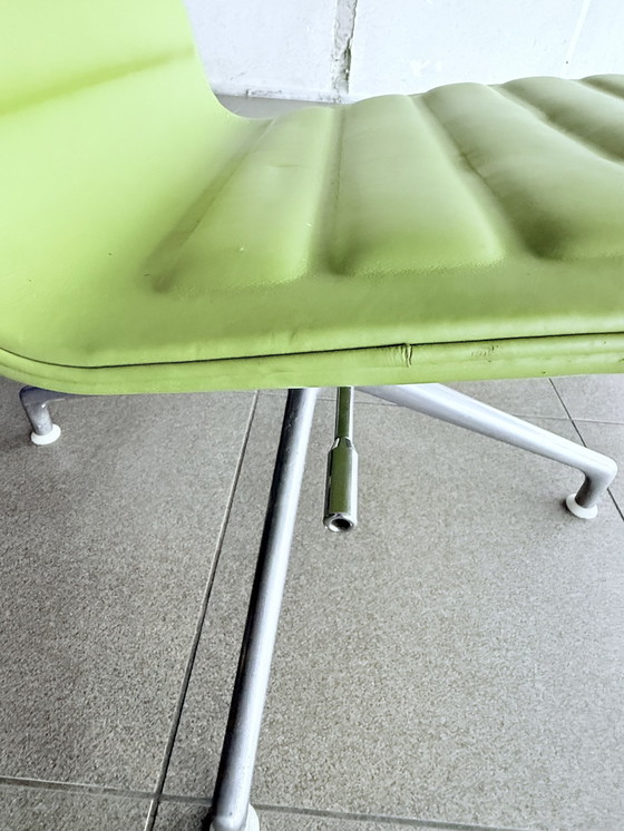 Image 1 of Cappellini Lotus Leder-Drehstuhl von Jasper Morrison