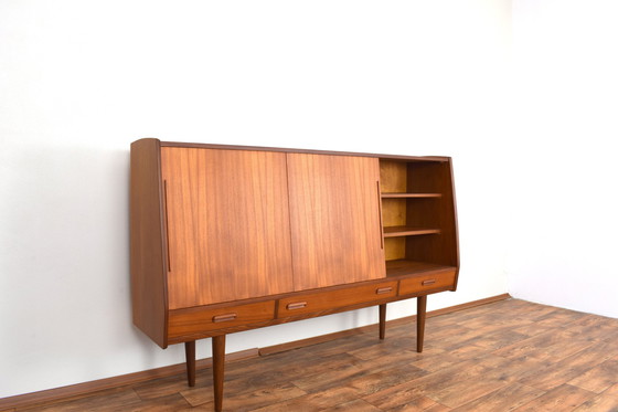 Image 1 of Mid Century Dänisches Teakholz-Highboard, 1960er Jahre.