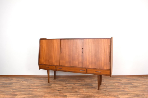 Image 1 of Mid Century Dänisches Teakholz-Highboard, 1960er Jahre.