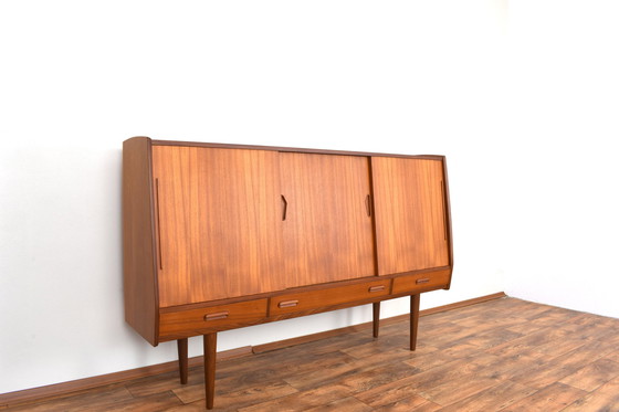 Image 1 of Mid Century Dänisches Teakholz-Highboard, 1960er Jahre.