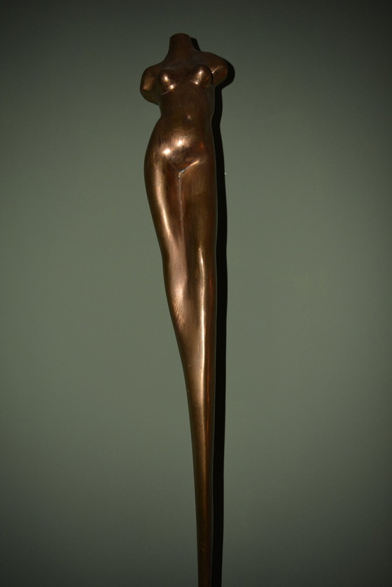 Image 1 of Emile Cornelis - Nackte weibliche Skulptur