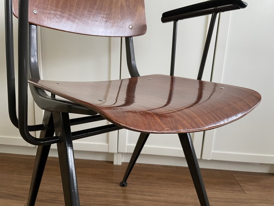 Image 1 of Vintage Design Pagholz Stuhl