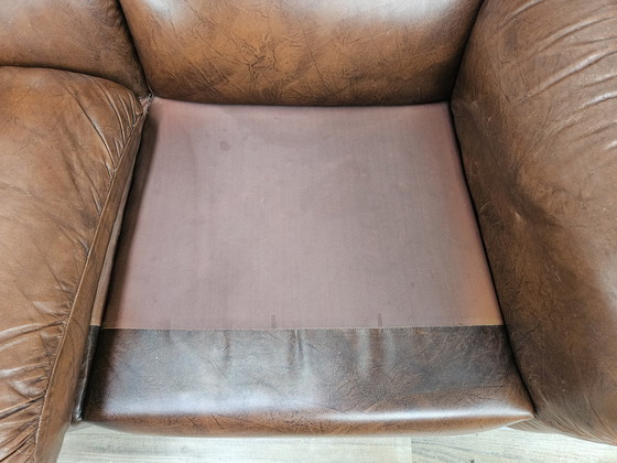 Image 1 of Dreisitzer-Clubsofa aus braunem Leder