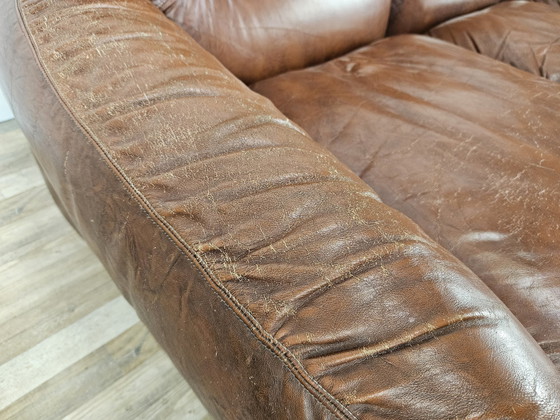 Image 1 of Dreisitzer-Clubsofa aus braunem Leder