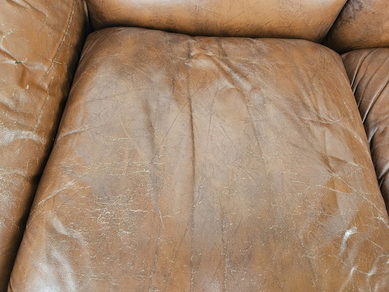 Image 1 of Dreisitzer-Clubsofa aus braunem Leder