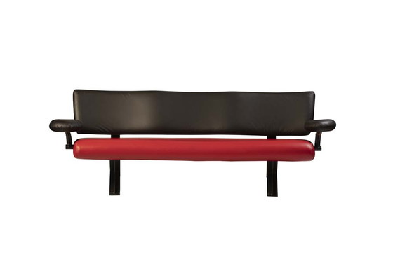 Image 1 of Artifort Orbitbank