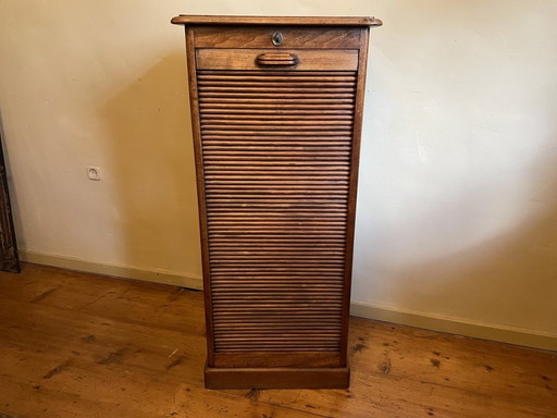 Geschlossener Aktenschrank Art Deco