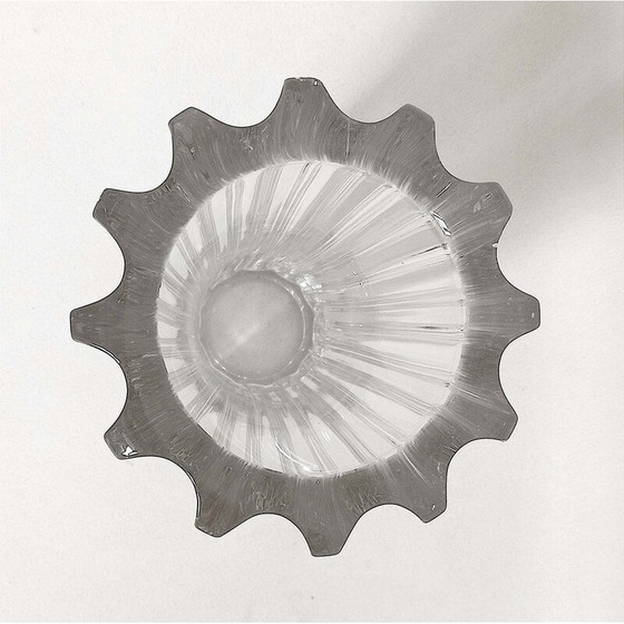 Image 1 of Vintage Art Deco Vase aus geformtem Glas von Pierre D'Avesn