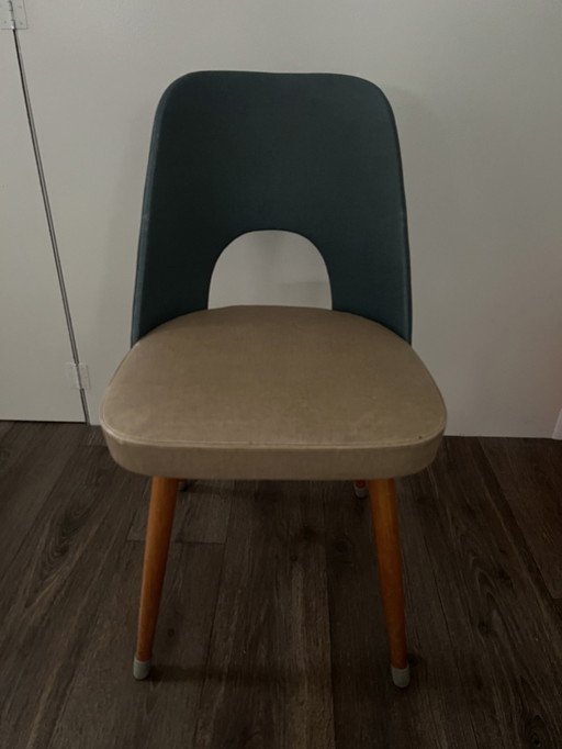 2 Stühle von Thonet Blau und Grau