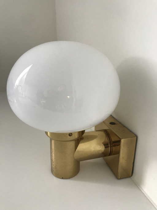 Vintage 1970s Wandlampe Weiß Milchglas Kugel Lampe Opaline