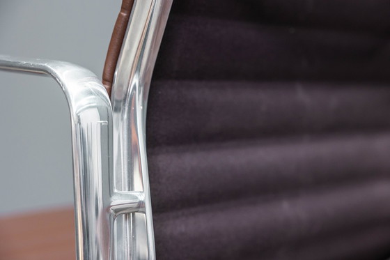 Image 1 of Vitra Eames EA108 Besprechungsstuhl