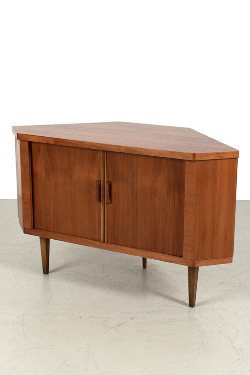 Vintage-Eckschrank aus Nussbaumfurnier