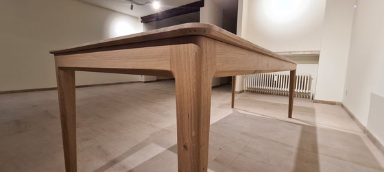 Image 1 of Handgefertigter Tisch