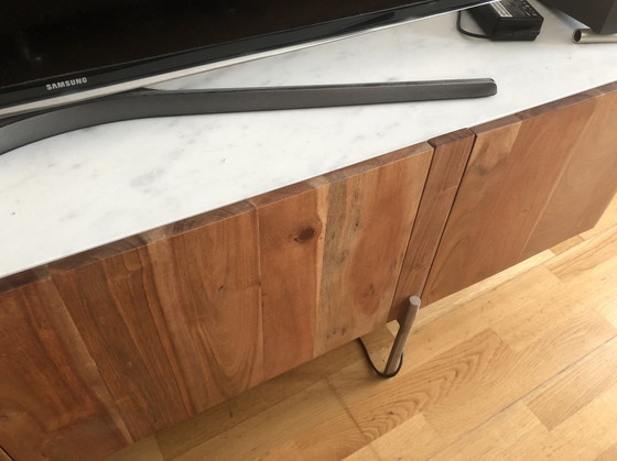 Image 1 of Lowboard Marmor Akazie Holz von Delife