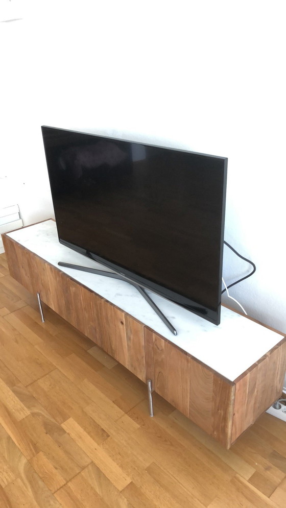 Image 1 of Lowboard Marmor Akazie Holz von Delife