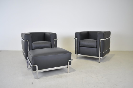 Image 1 of 2x Cassina LC2 Sessel + Fußhocker/Ottomane neu