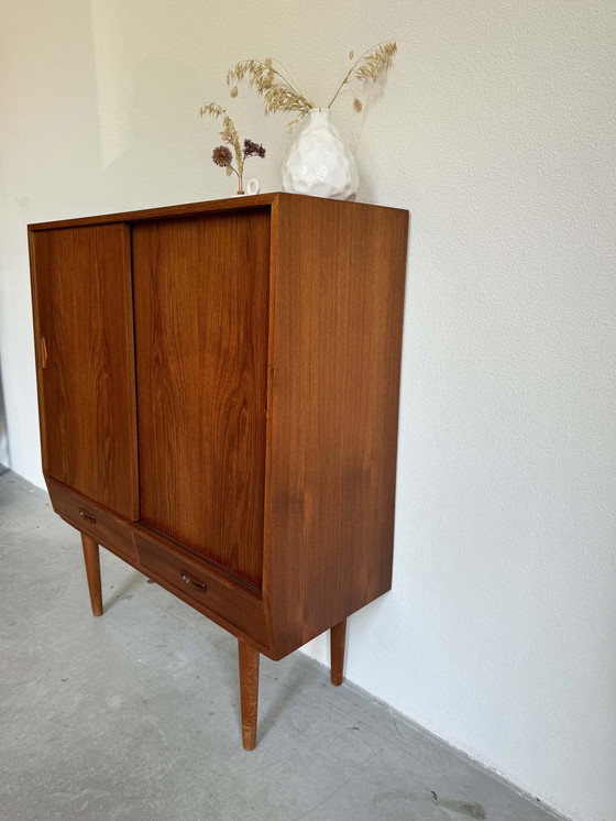 Image 1 of Schmales Highboard aus Teakholz