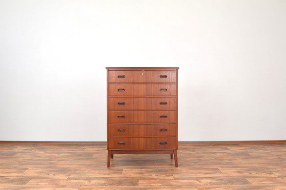 Image 1 of Mid-Century Dänische Teak Kommode, 1960S.