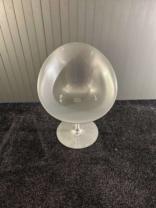 Stuhl "Eros" entworfen von Philppe Starck für Kartell