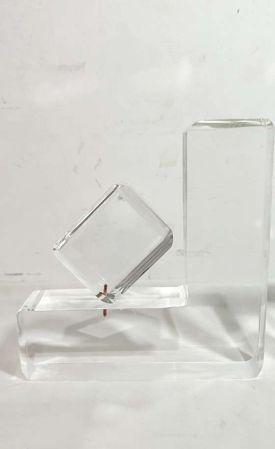 Image 1 of Paar Methacrylat-Buchstützen. Spanien, 1980S.