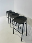 3x De Vorm LJ 3 Barhocker aus PET-Filz