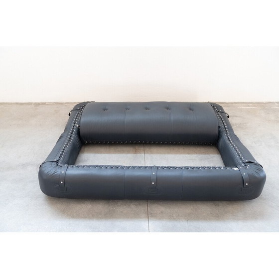 Image 1 of Vintage Anfibio Schlafsofa aus Rindsleder und Eisen von Alessandro Becchi für Giovannetti Collezioni, 1970
