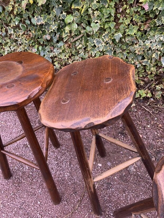 Image 1 of Set Aus Drei Brutalistischen Dreibeinhockern