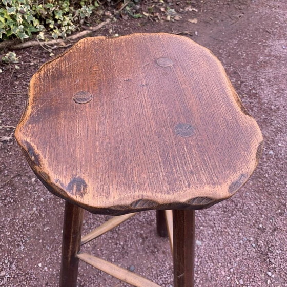 Image 1 of Set Aus Drei Brutalistischen Dreibeinhockern