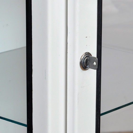 Image 1 of Vintage Medizinschrank aus Eisen und Glas