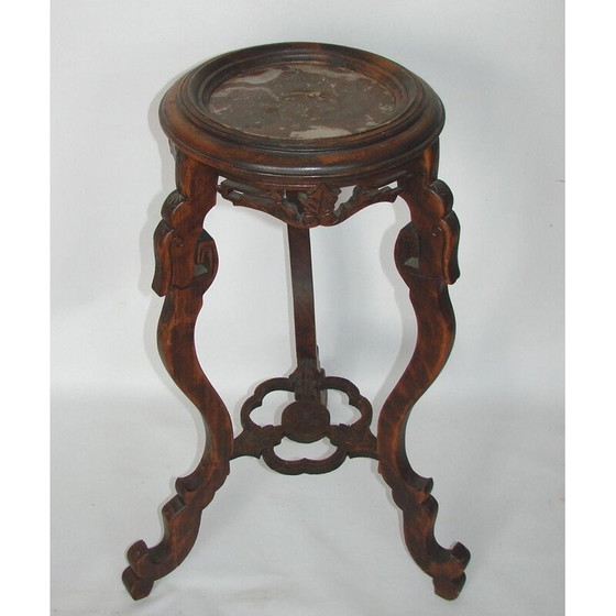 Image 1 of Vintage Marmorsattel mit Blumenbeetschnitzerei