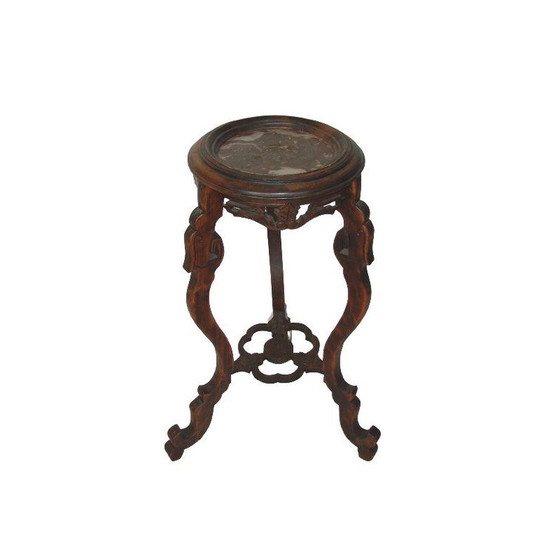 Image 1 of Vintage Marmorsattel mit Blumenbeetschnitzerei