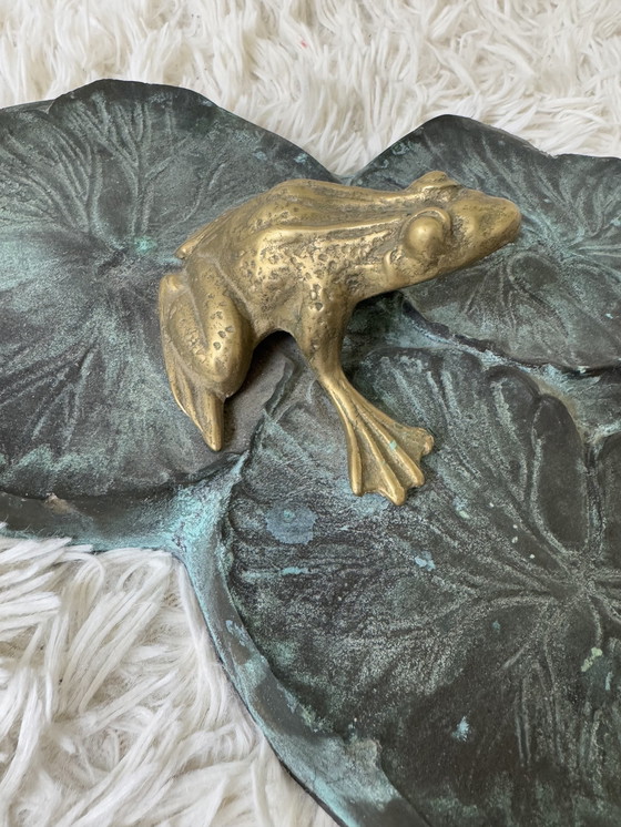 Image 1 of Couchtisch Seerose Bronze Vintage
