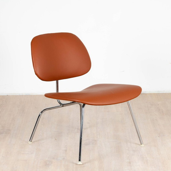 Image 1 of Alter LCM-Stuhl aus Leder und verchromtem Metall von Ray und Charles Eames für Mobilier international, 1960