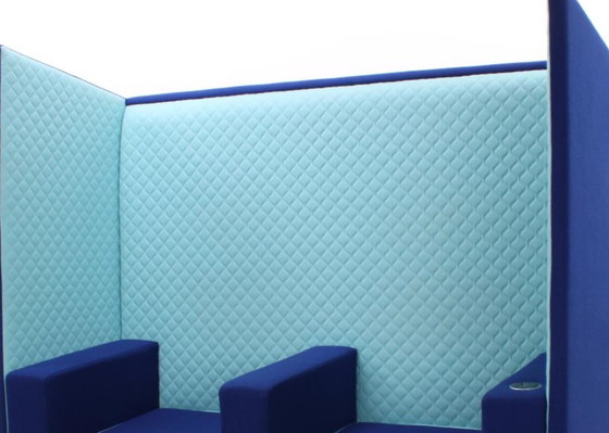 Image 1 of Akustisches Zweisitzer-Designersofa MR