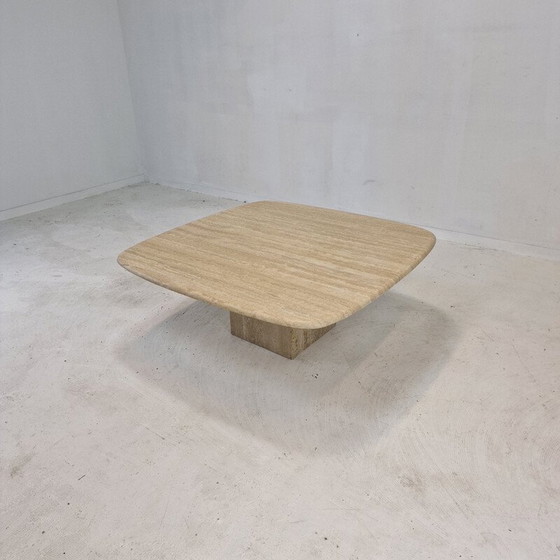 Image 1 of Vintage Couchtisch aus Travertin, Italien 1980