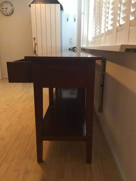 Image 1 of &Tradition Beistelltisch Landoo Kirschbaum mit drei Schubladen und Schrank.