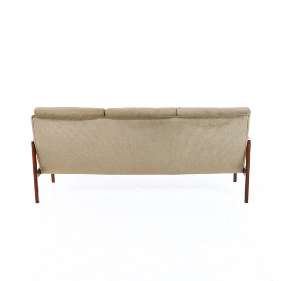 Image 1 of Dreisitzer-Sofa aus Rosenholz 1960er Jahre