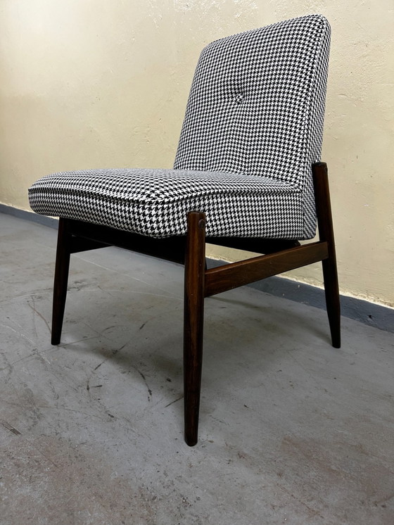 Image 1 of 2x Modell 300-227 Celia Lounge Chairs