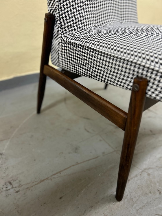 Image 1 of 2x Modell 300-227 Celia Lounge Chairs