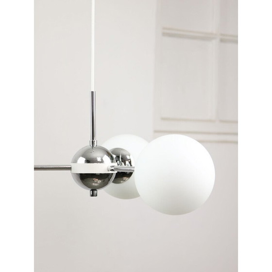 Image 1 of Vintage Sputnik-Kronleuchter in Chrom und Opalin, Italien 1970