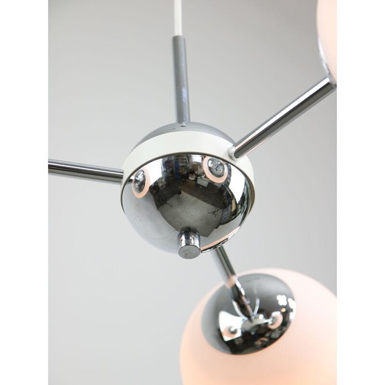 Image 1 of Vintage Sputnik-Kronleuchter in Chrom und Opalin, Italien 1970