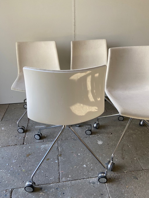 4x Arper Catifa 46 Bürostuhl