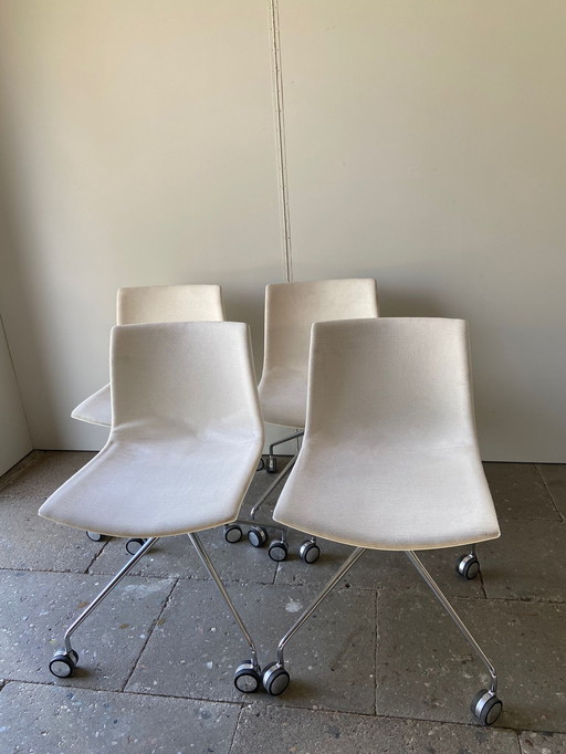4x Arper Catifa 46 Bürostuhl