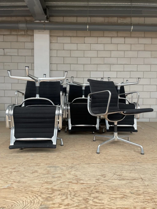 Vitra Eames Ea108 Schwarz Hopsak/Alu