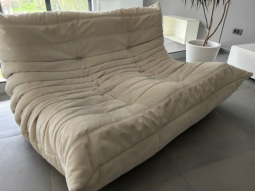 Togo Zweisitzer von Ligne Roset