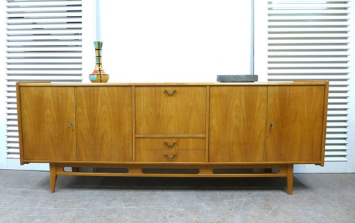 Sideboard aus der Mitte des Jahrhunderts